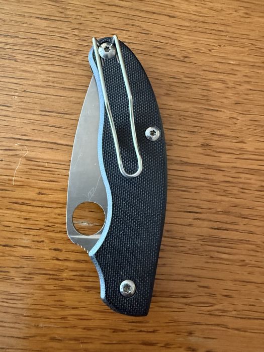 Briceag Spyderco
