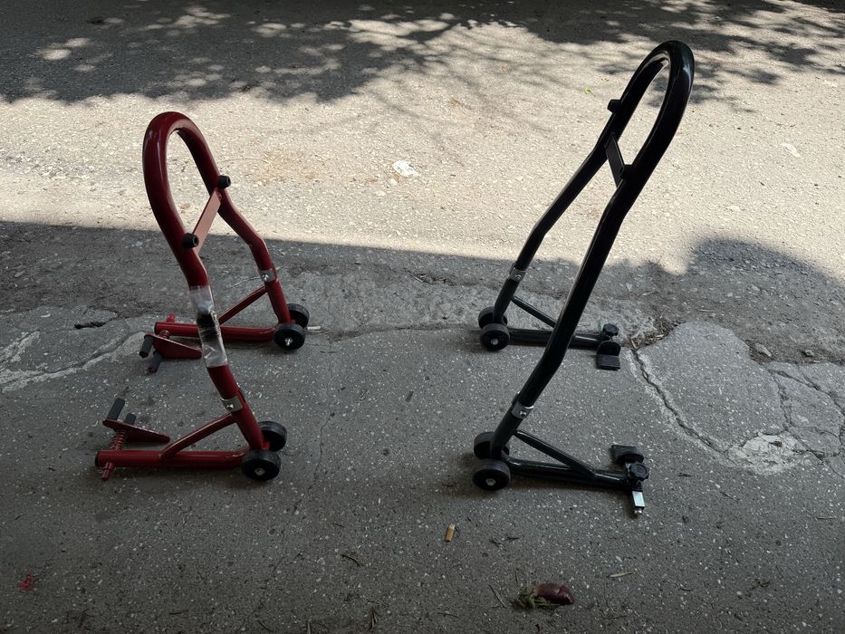 Стойка за мотор - предна и задна - комплект