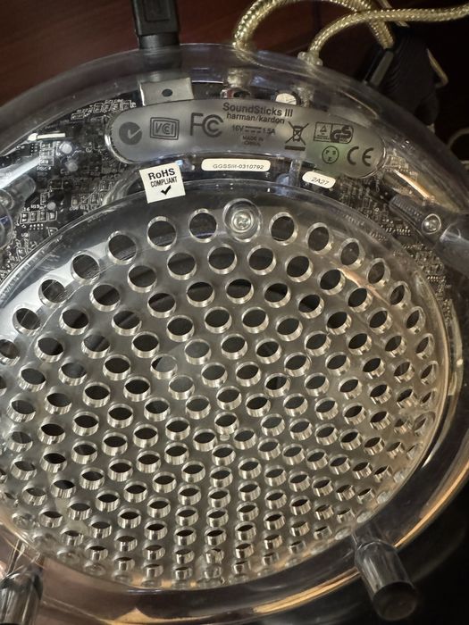 Harman Kardon soundsticks 3