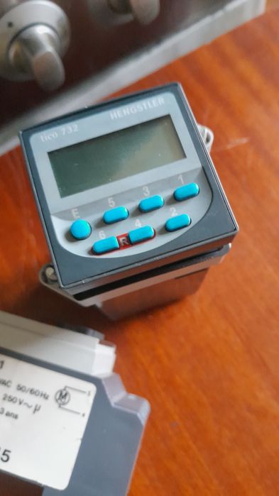Releu temporizator digital Flash Monotron și timer