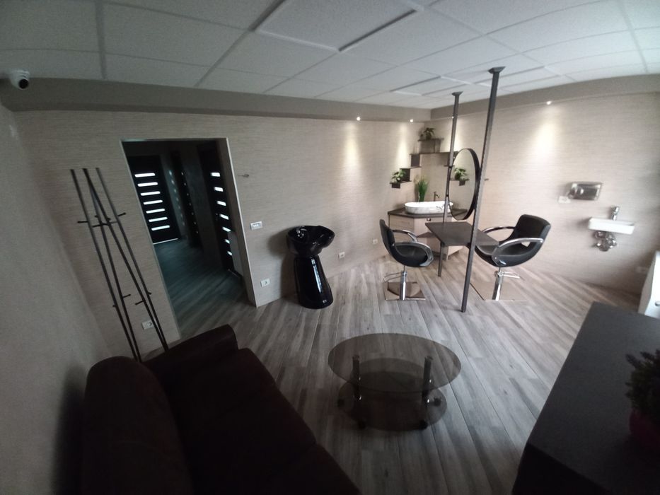 SALON frizerie manichiură pedichiură