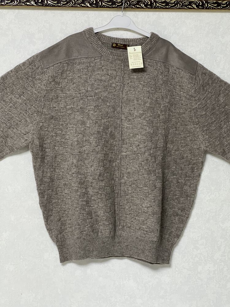 Шерстяной свитер мужской кофта,джемпер новый