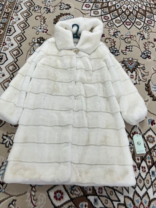 Эко шуба новая .