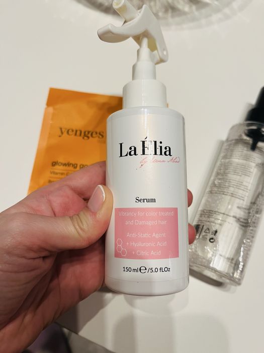 Козметика за лице коса