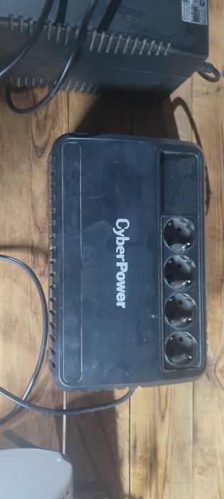 Источник бесперебойного питания