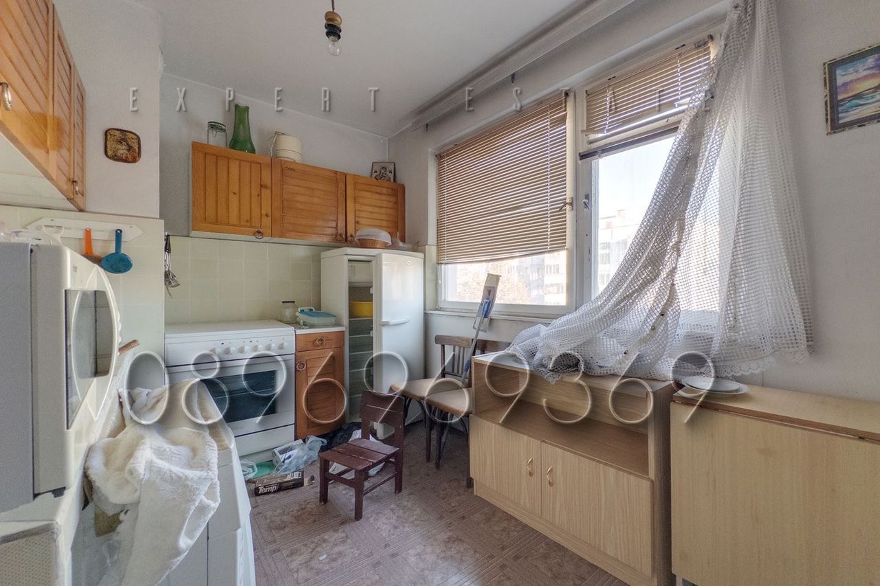 Продава се Двустаен апартамент в Варна, Лятно кино Тракия - 64 кв.м за 1952 €/кв.м - Снимка #6
