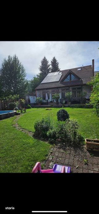 Vila Centrala 290 mp utili , 700 mp  de teren,15 ml Front, Str. Fantan