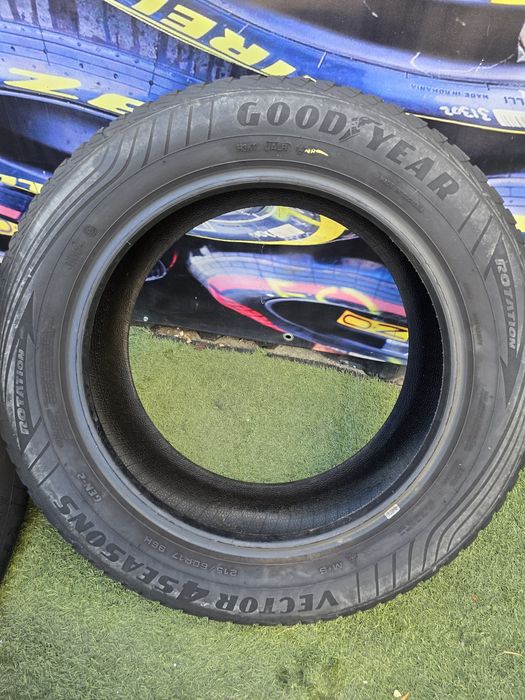 215.60.17 2x michelin 2x goodyear m+s