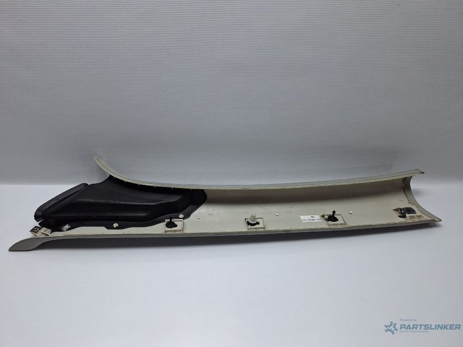 Ornament stalp parbriz dreapta VOLKSWAGEN GOLF V 1K1 2003 - 2009 TDI BKC, BLS, BXE 1K0867234G