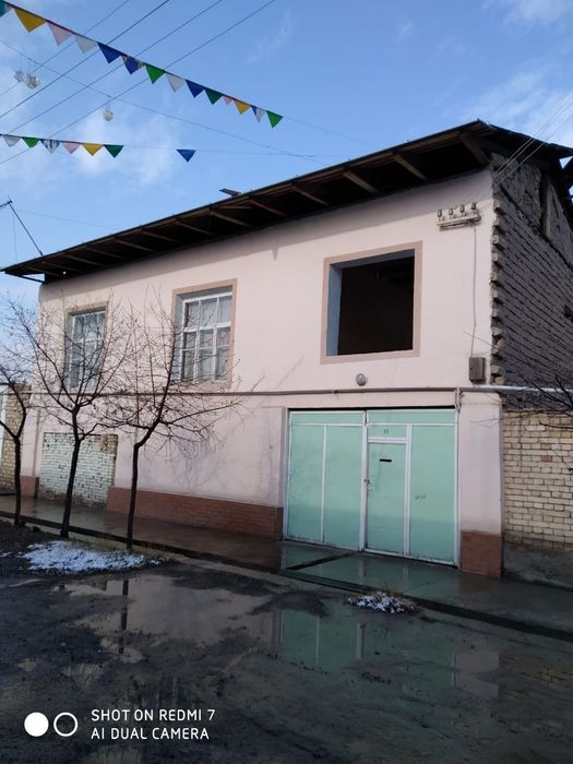 Hovli sotiladi  4 sotib