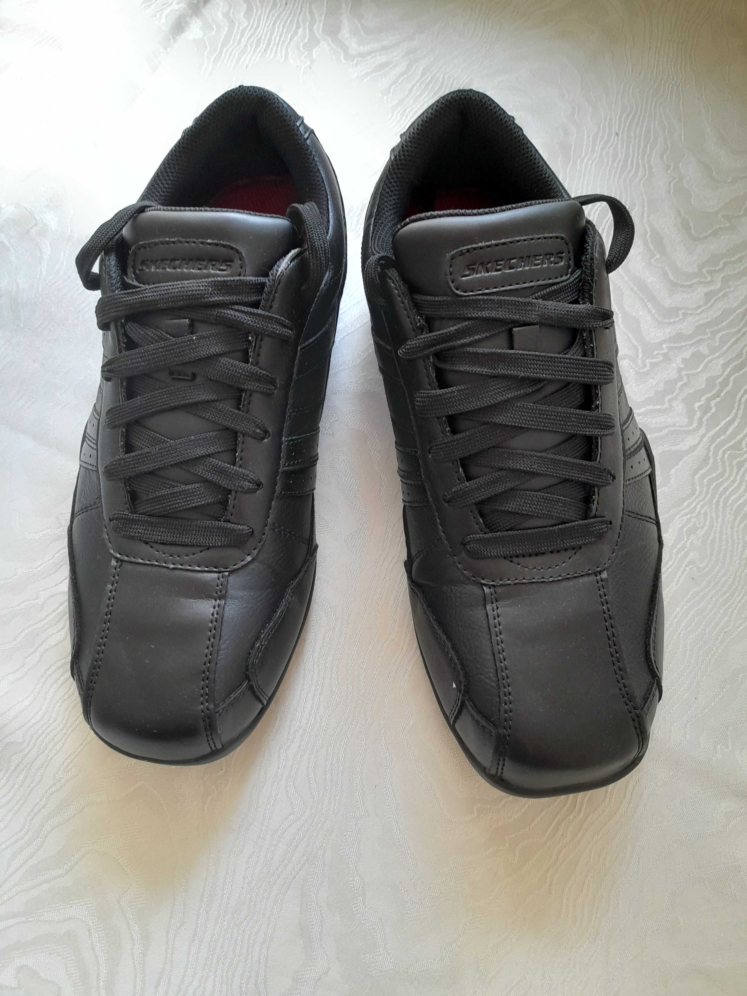 Мъжки кожени обувки Skechers, 44 номер