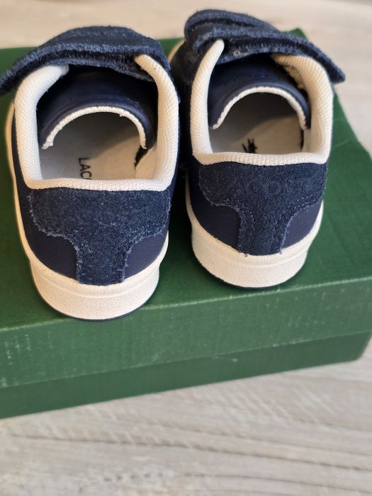Обувки Lacoste номер 20