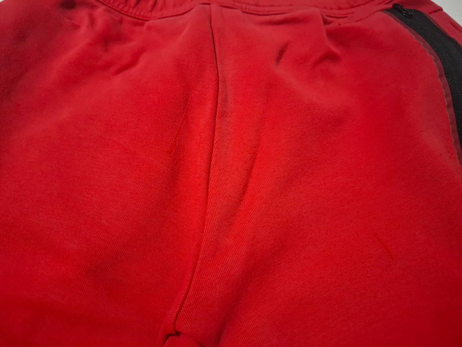 Nike tech fleece оригинален,размер L 147-158 см.