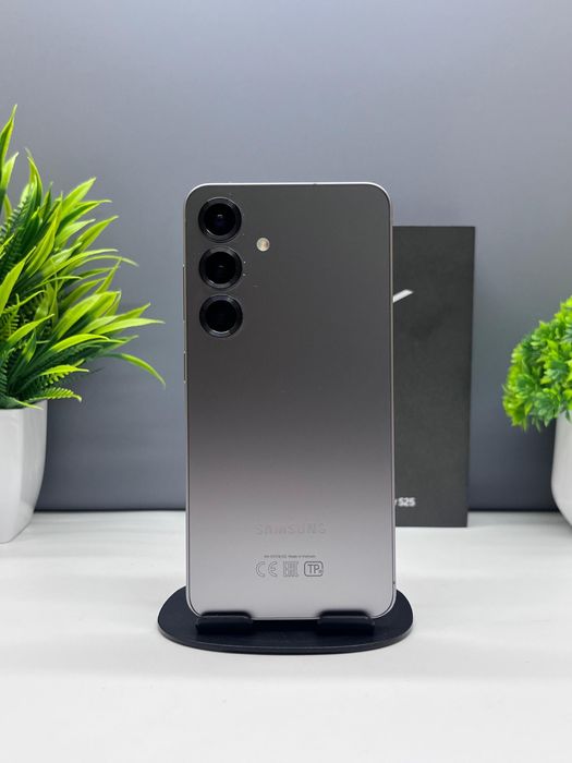 Samsung S25 ultra 12/256 гб