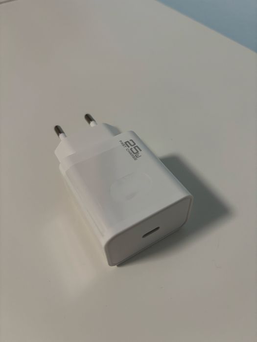 Incarcator 25 W fast charging nou