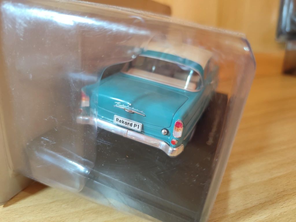 Opel Olympia Record P1 1957 Model Macheta Auto 1/24