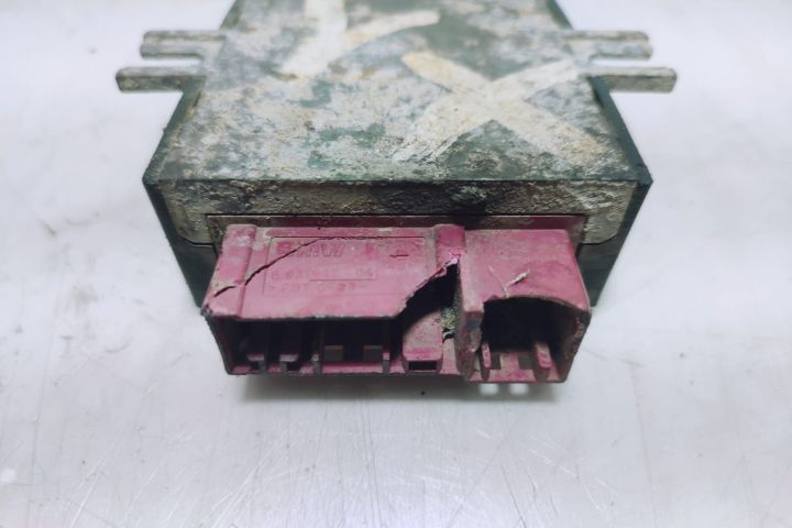 Modul calculator releu pompa combustibil 7276046 BMW X1 E84 seria