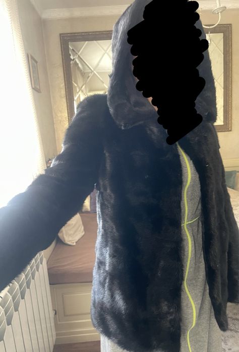 Продам норковую шубу размер 42-44