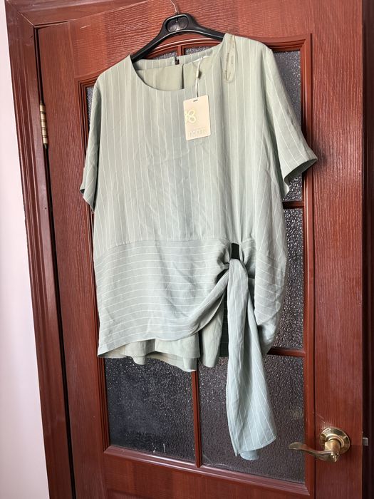 Продаются платья 50.52.54. Турция