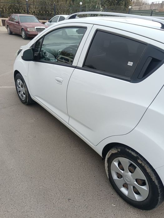 Spark 2017 срочно сотилади