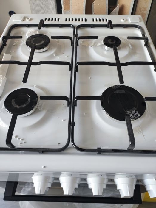 Газовая плита Новая,в упаковке