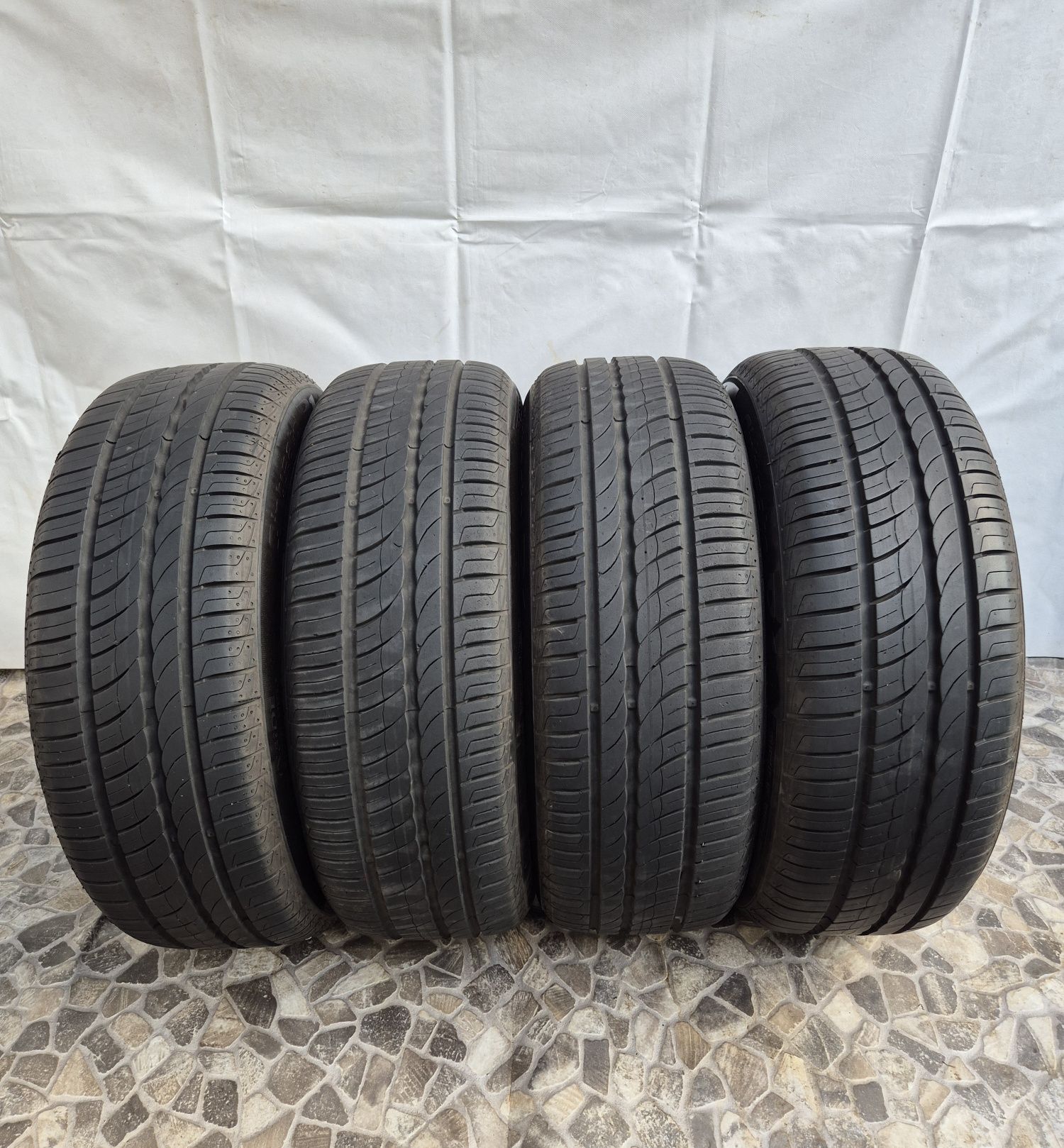 4бр 195 55 16 Pirelli летни 24г