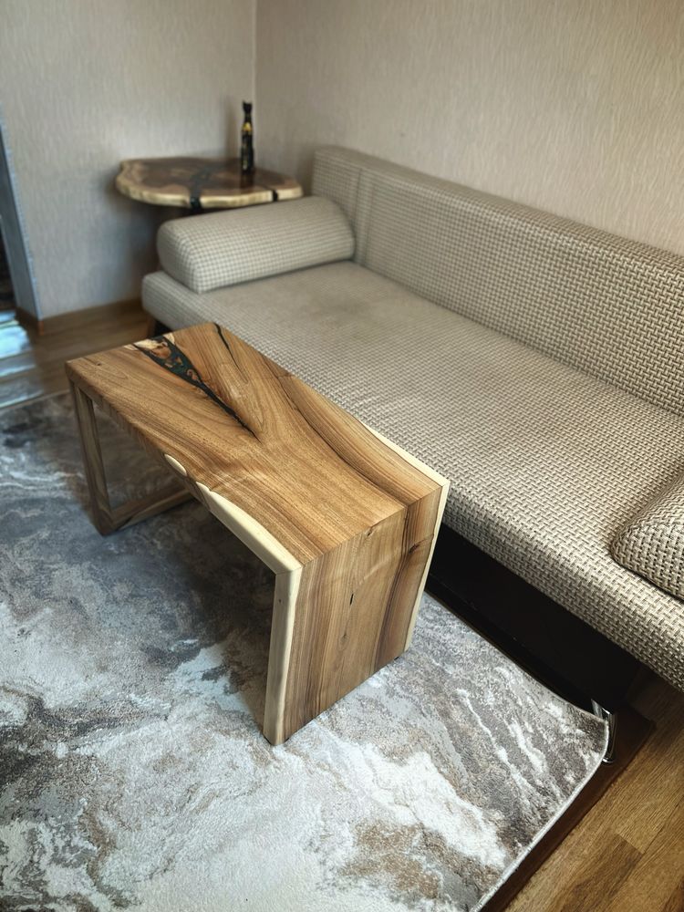Кофейный стол, дизайнерский, стол из дерева
