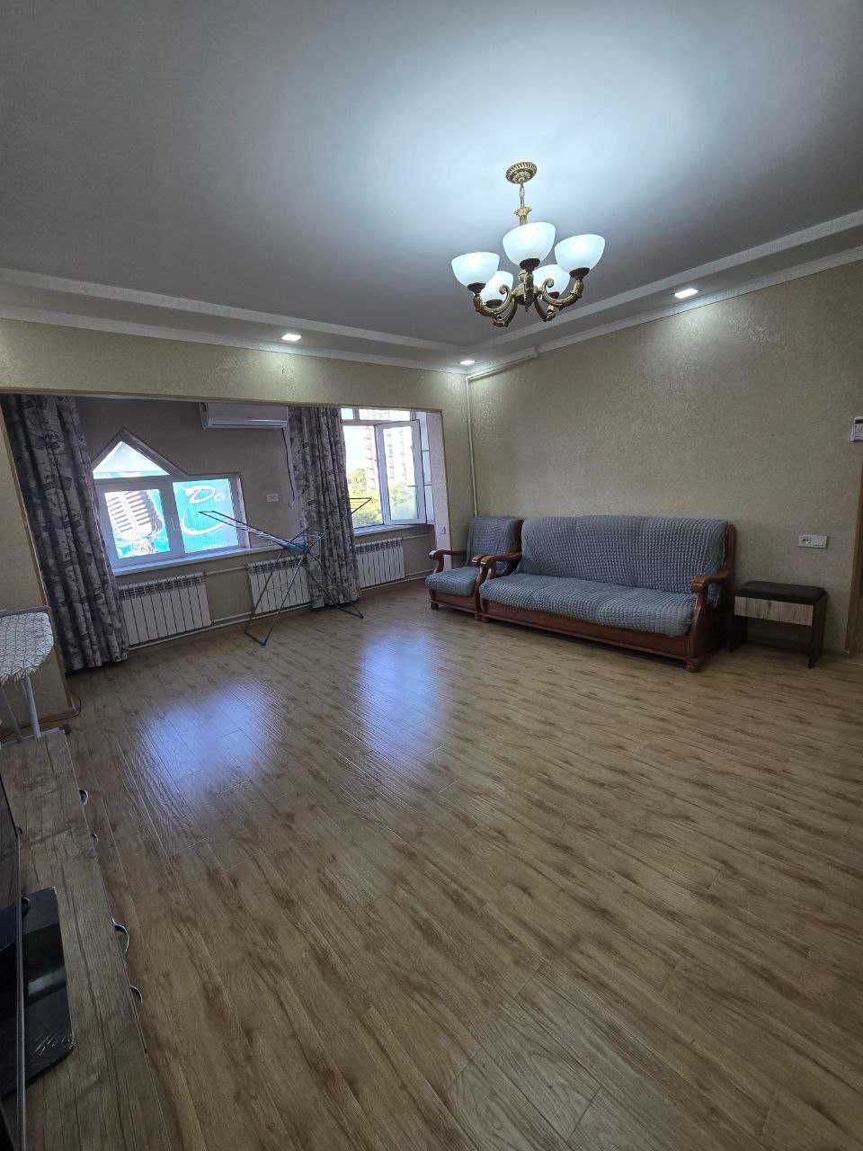 2комнатная квартира Ойбек, Гарант банк 60м2 ремонт мебель техника КС