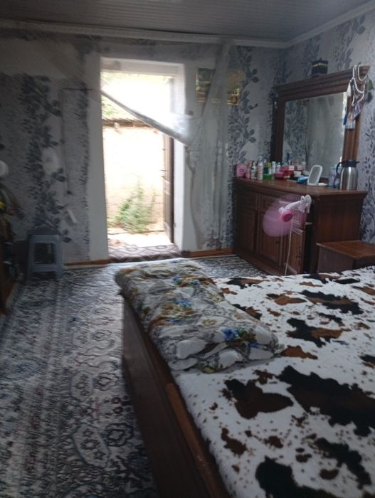 Uy sotiladi keles shaxri