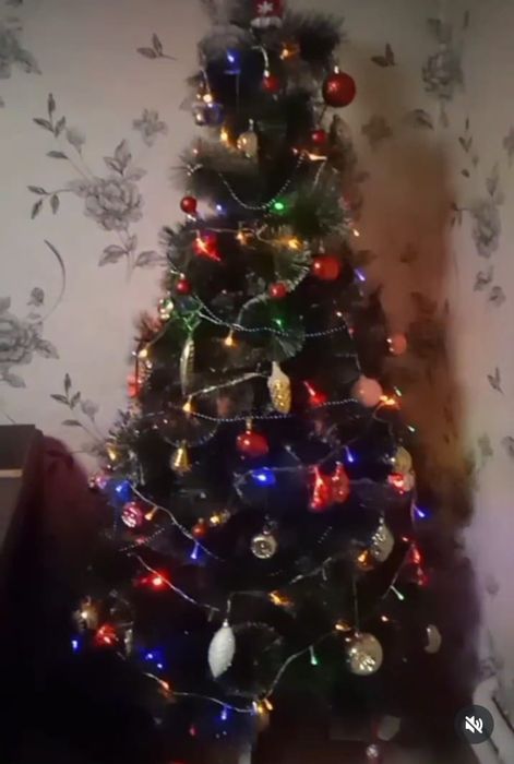 Продам искуственную ёлку