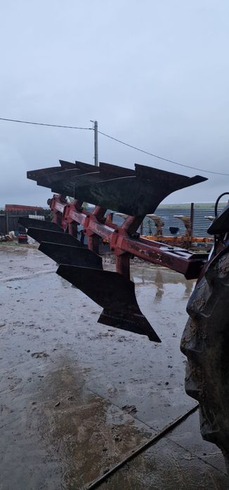 Vand plug NAUD 3+1 stare impecabila