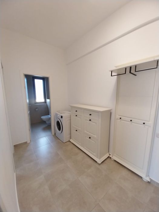 Inchiriez apartament , garsoniera Suceava, zona Zamca