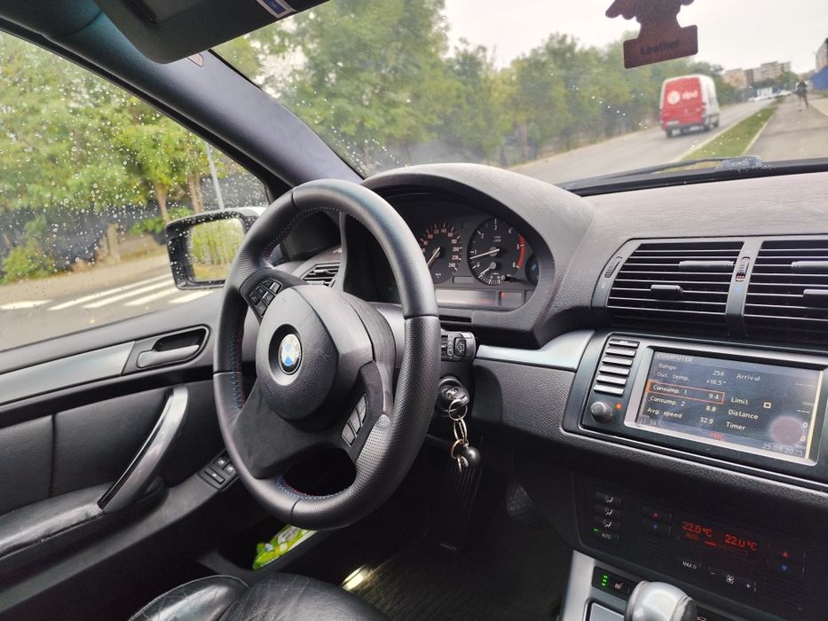 BMW X5, automat 218c