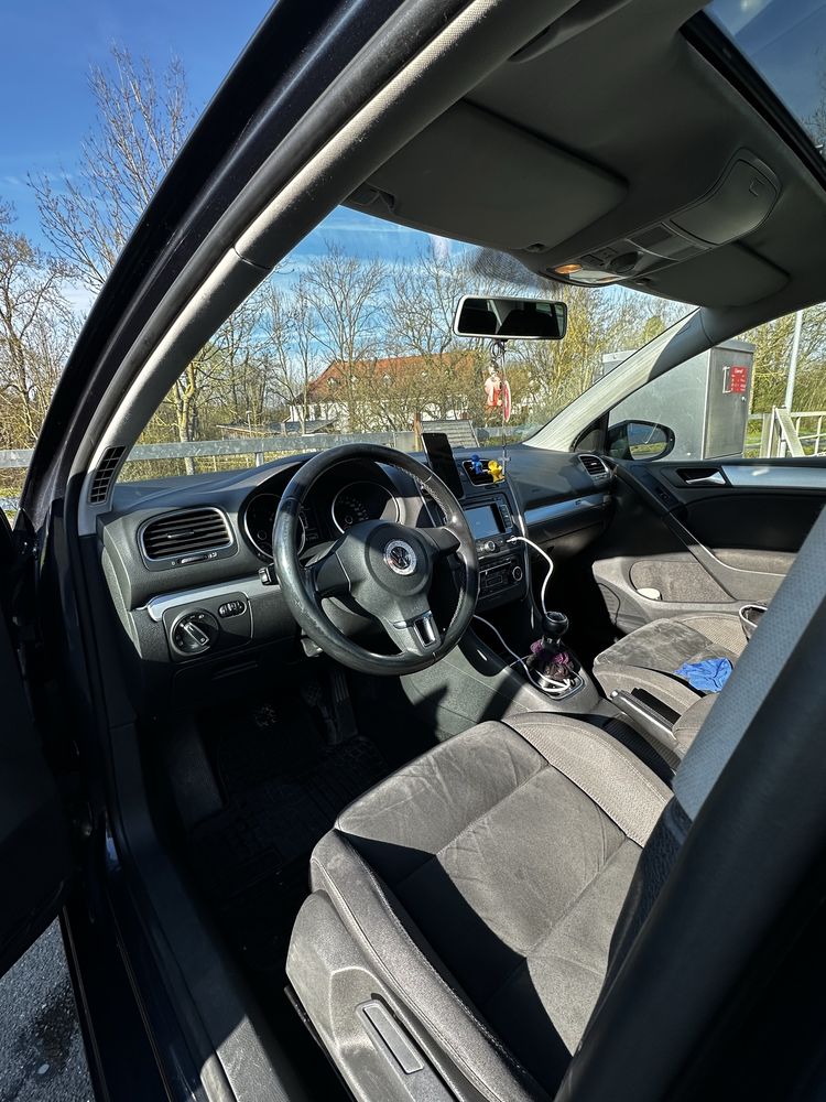 Volkswagen Golf 6  1.6TDI