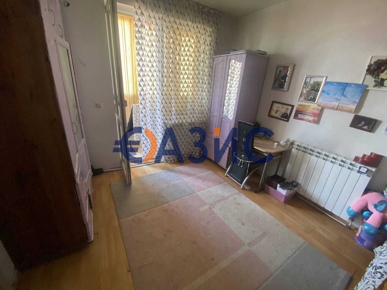 Два самостоятелни обекта, голяма покривна тераса около 100 м2, 5 етаж,