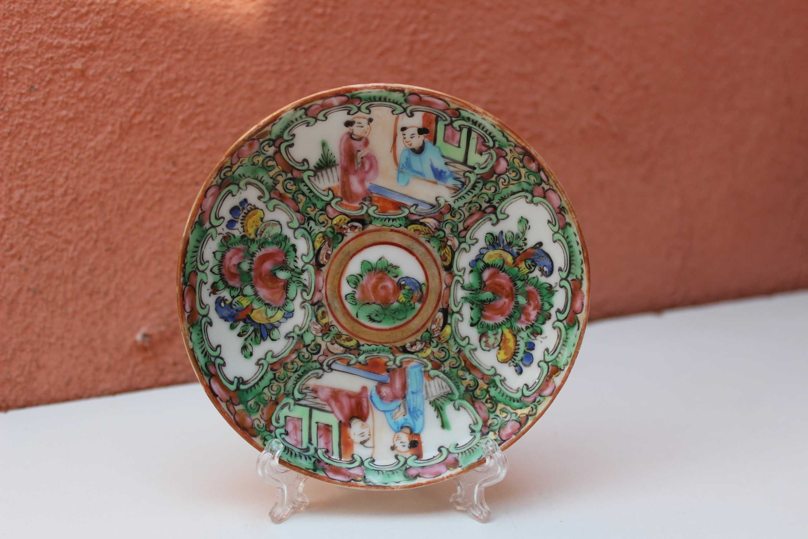 Set portelan de colectie CHINA, ROSE MEDALLION, Canton, inceput sec 20