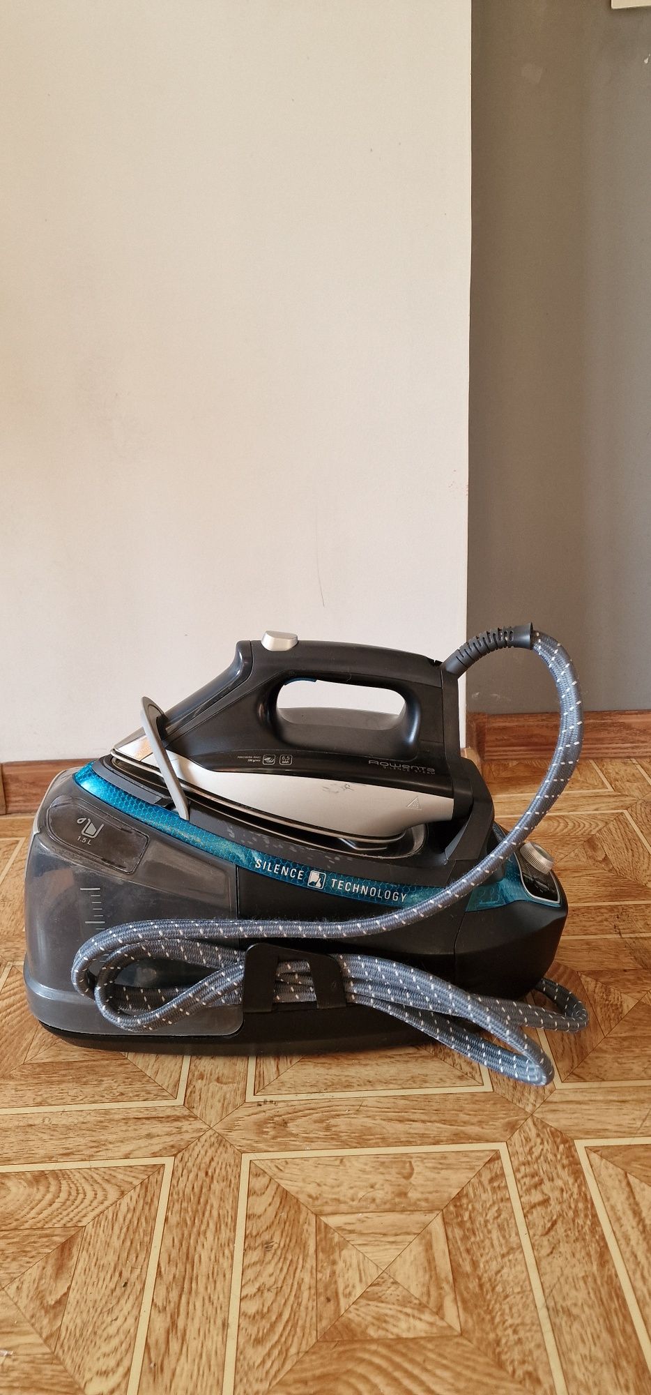 Парогенератор Rowenta DG8980