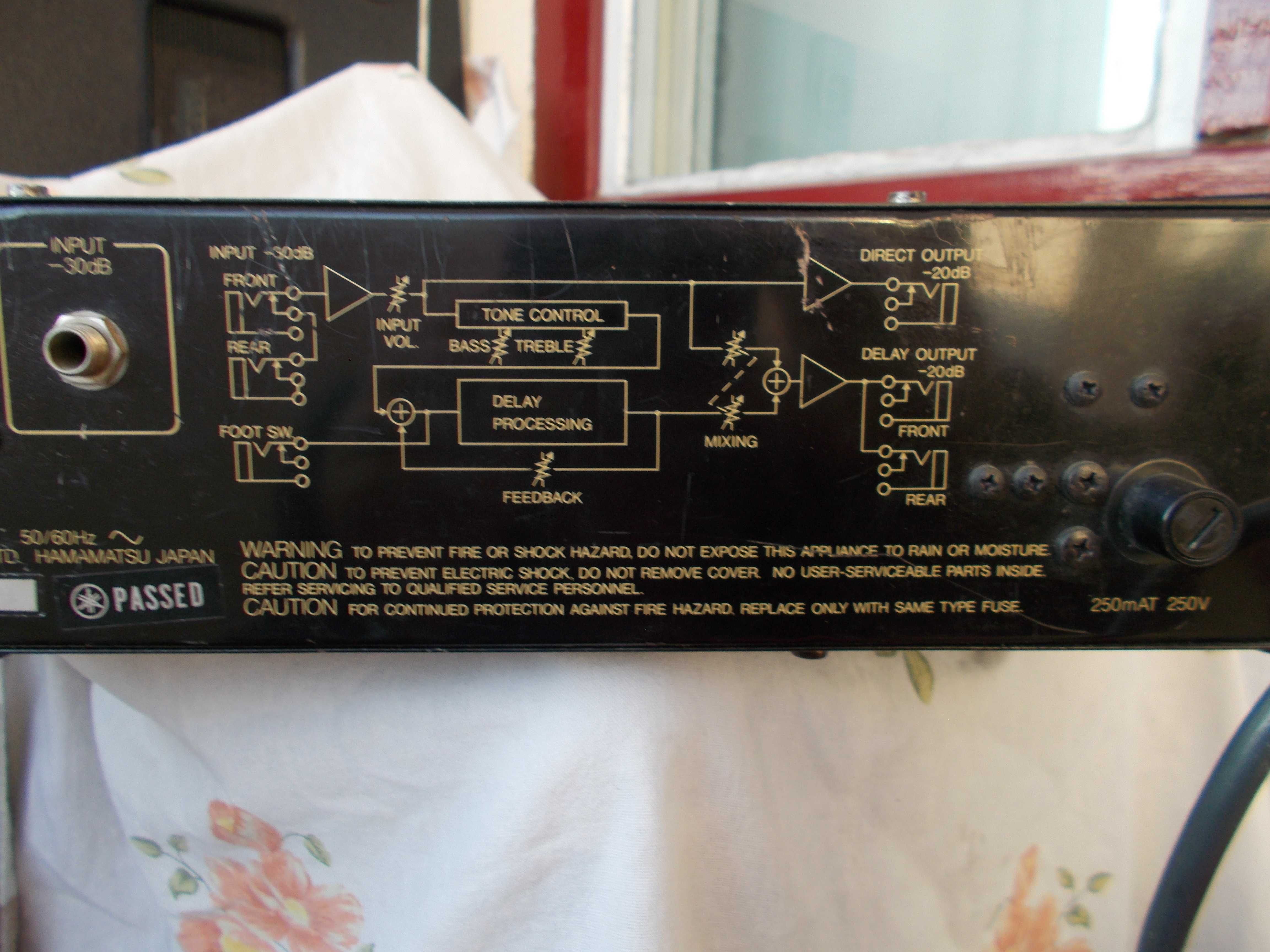 Yamaha  analog   delay   1980,   Yamaha   XMV 8280.