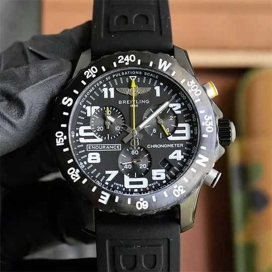 Breitling Endurance Pro мъжки часовник
