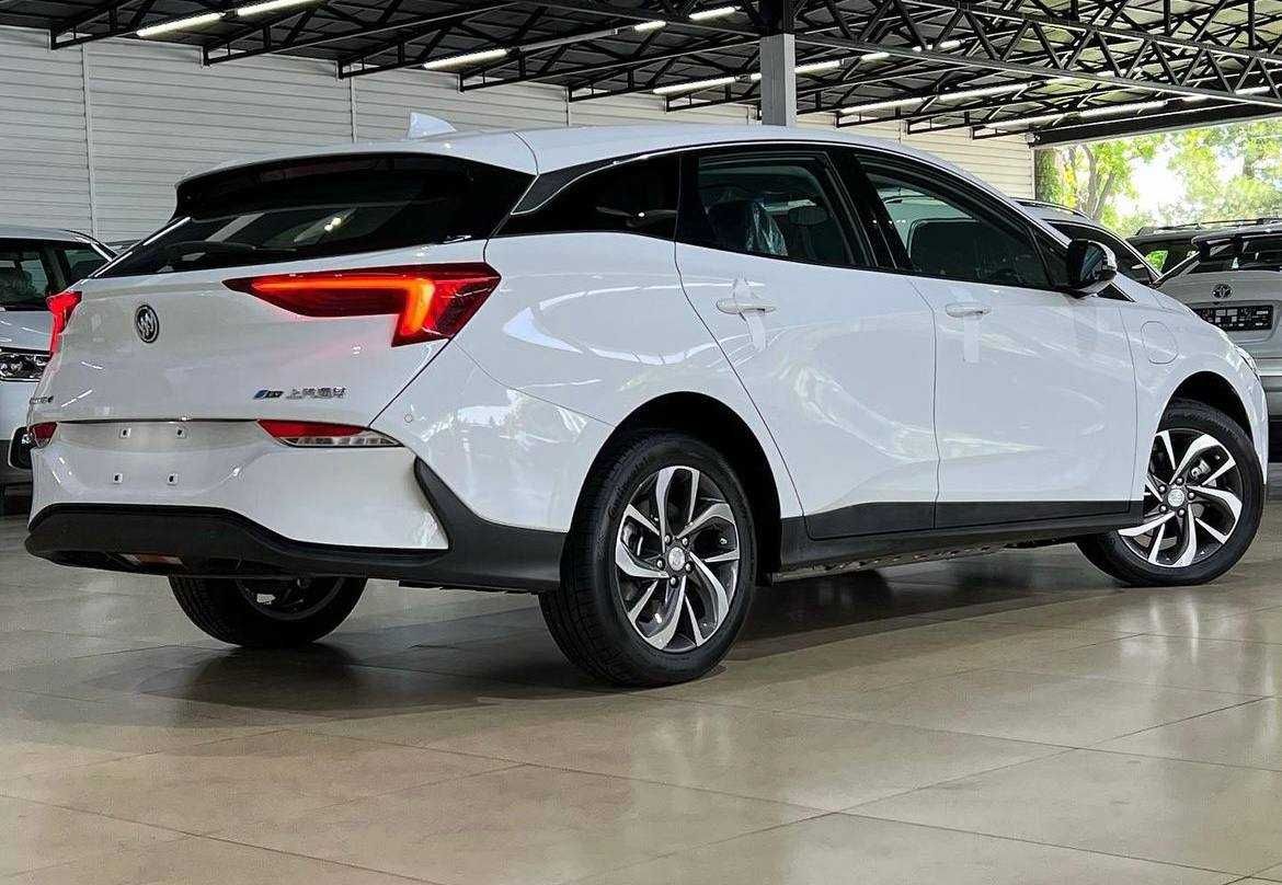 Buick velite 6 bolib tolashga arendaga