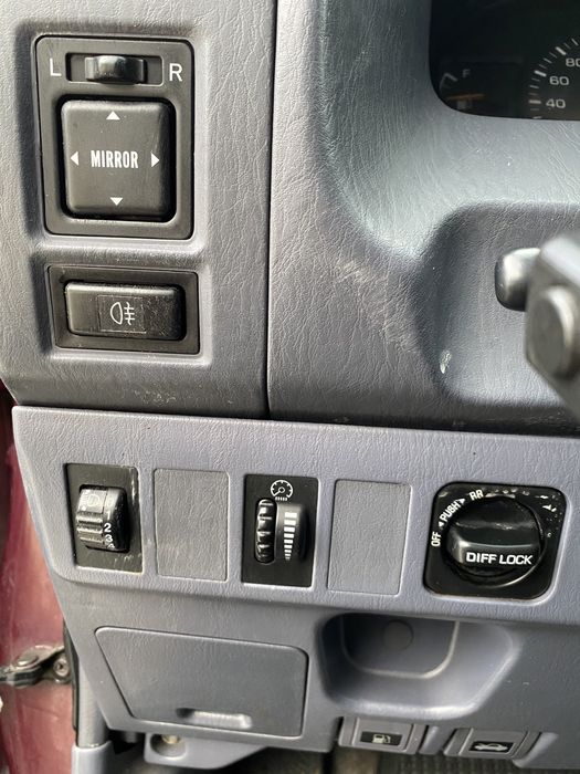 Toyota Land Cruiser J90 Prado