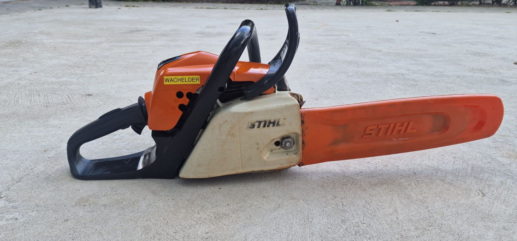 Бензинов трион STIHL MS 211C