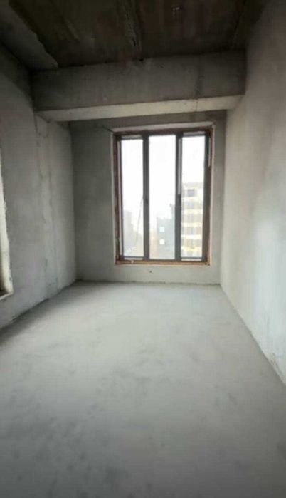 Новостройка 4-х комнатная ул. Сайрам (ремонта пока нет) ID: 4415