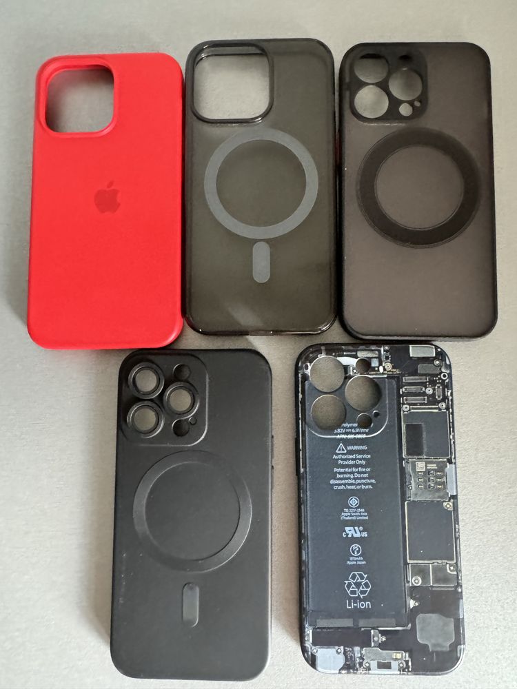 Лот от 5 кейса за iPhone 13 pro.