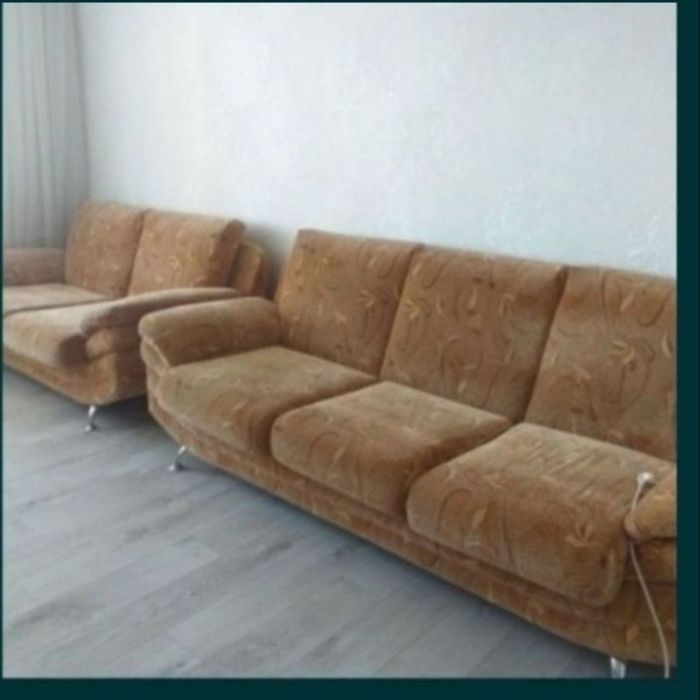 Продаю два дивана.Мягкий уголок 3 и 2