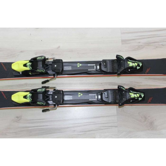 FISCHER RC4 Curv DTX, L171cm, R16m