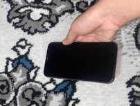 iPhone 11 pro telefoni