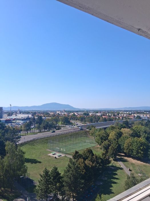 Cazare regim hotelier apartament 3 camere,pana la 7 persoane