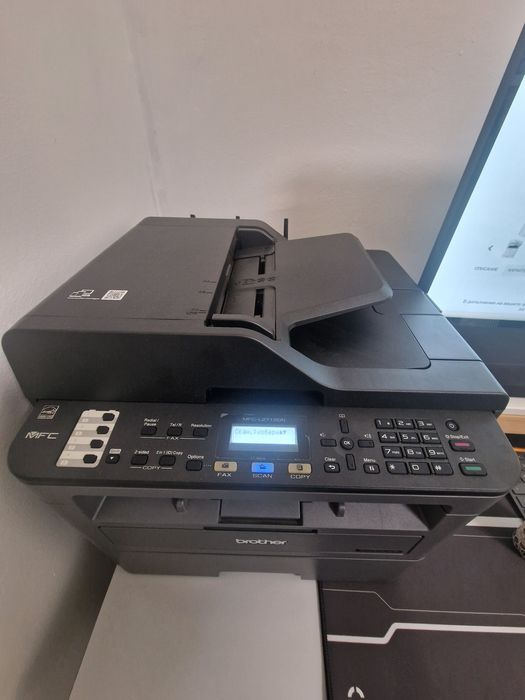 Лазерен принтер Brother MFC-L2712DN