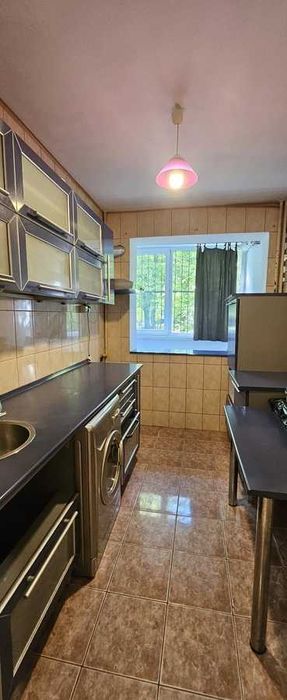 Inchiriez apartament 2 camere Pajura